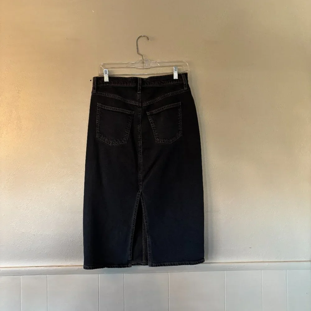 Universal Thread | Dark wash denim skirt - Picture 4 of 5